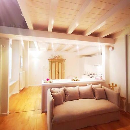 Gombruti14 Boutique Home Boloňa Exteriér fotografie