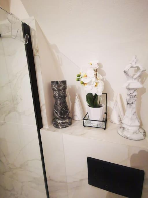 Gombruti14 Boutique Home Boloňa Exteriér fotografie