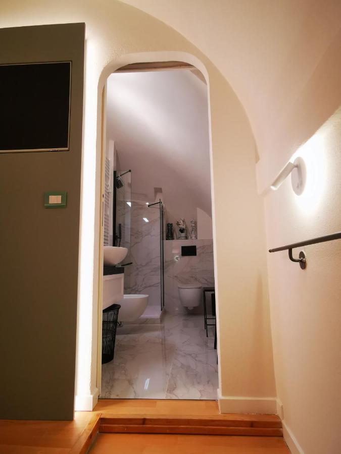 Gombruti14 Boutique Home Boloňa Exteriér fotografie